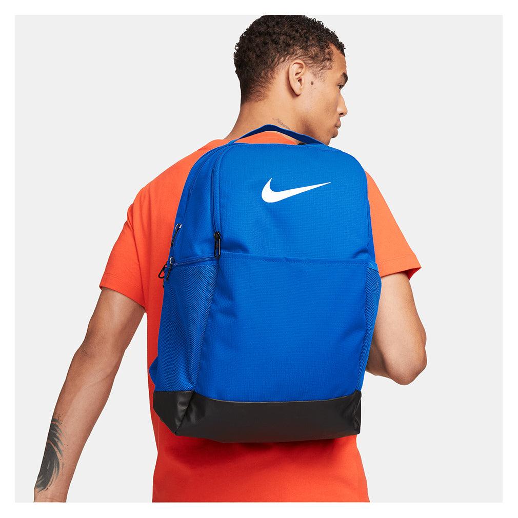 Brasilia 9.5 Training Backpack (Medium, 24L) Game Royal and Black Bags Nike