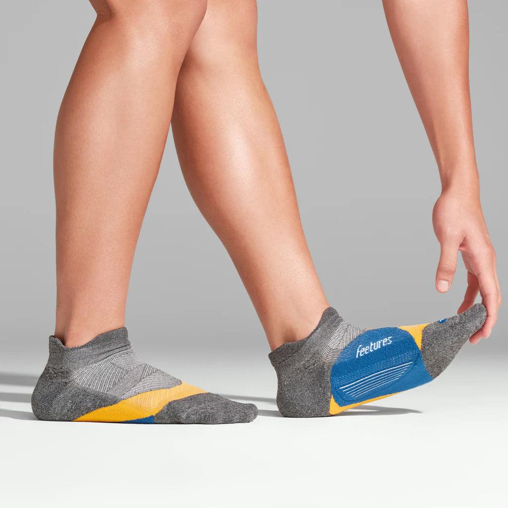 Elite Light Cushion No Show Tab Socks Socks Feetures
