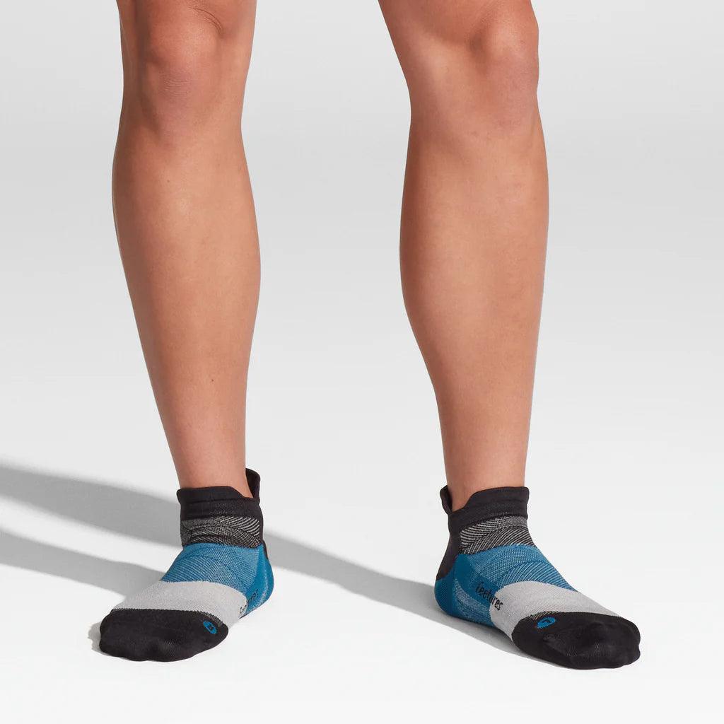 Elite Ultra Light No Show Tab Socks Socks Feetures