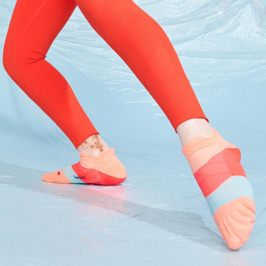 Elite Ultra Light No Show Tab Socks Socks Feetures