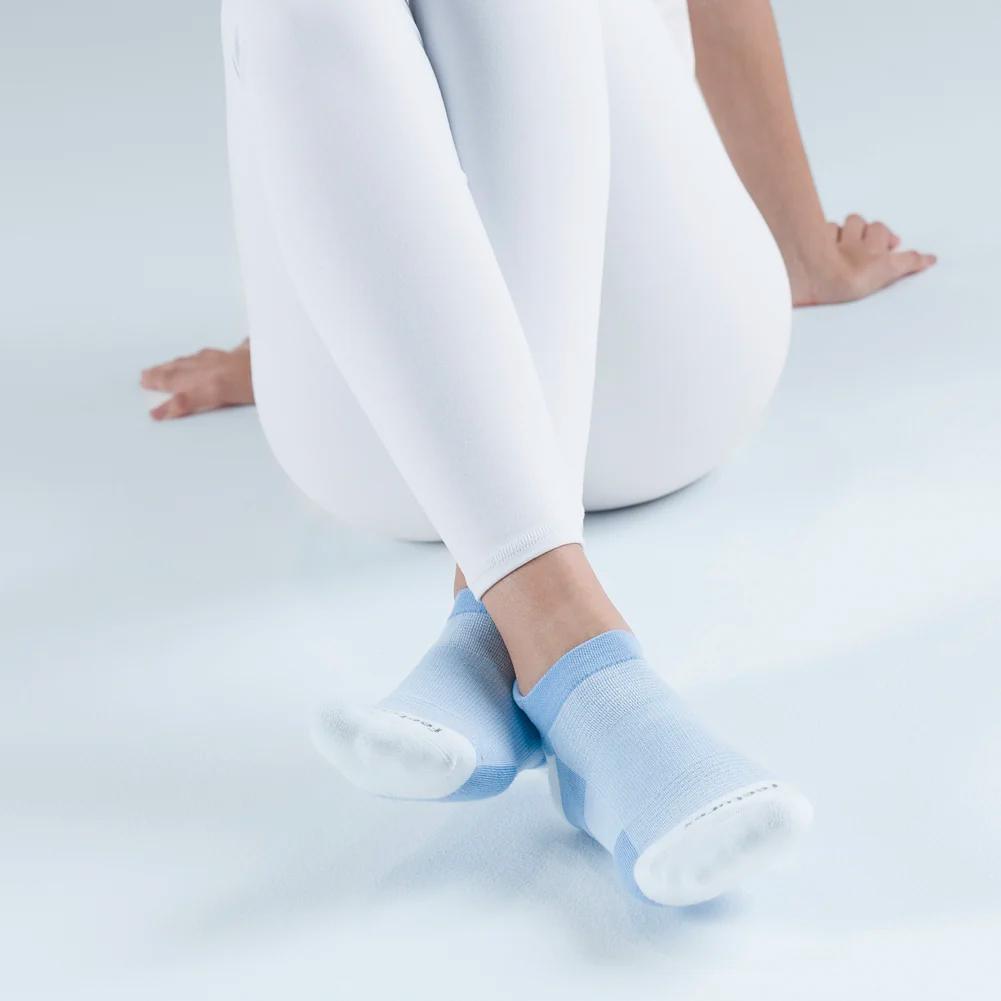 High Performance Cushion No Show Tab Socks Cornflower Feetures