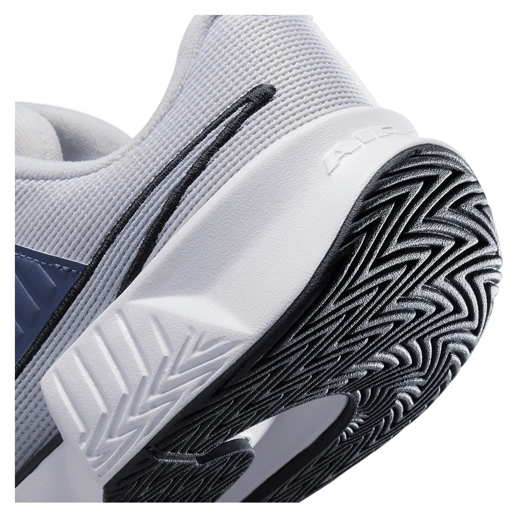 Women's GP Challenge Pro Tennis Shoes White and Ghost Footwear Nike
