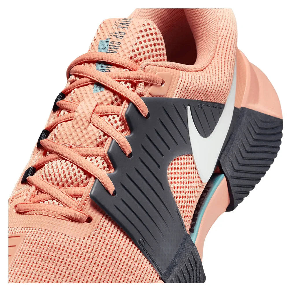 Men`s Zoom GP Challenge 1 Tennis Shoes Apricot Agate and White Footwear Nike