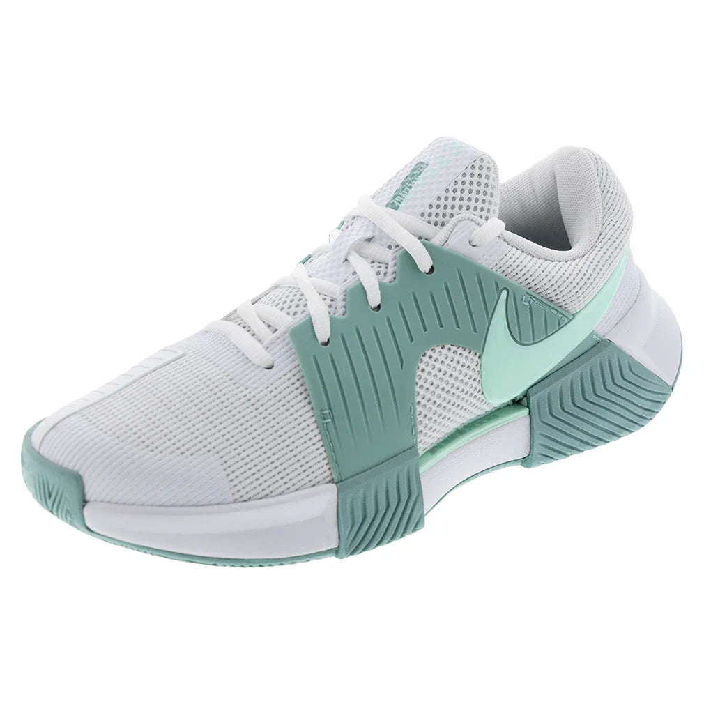 Women`s Zoom GP Challenge 1 Tennis Shoes White and Mint Foam Footwear Nike