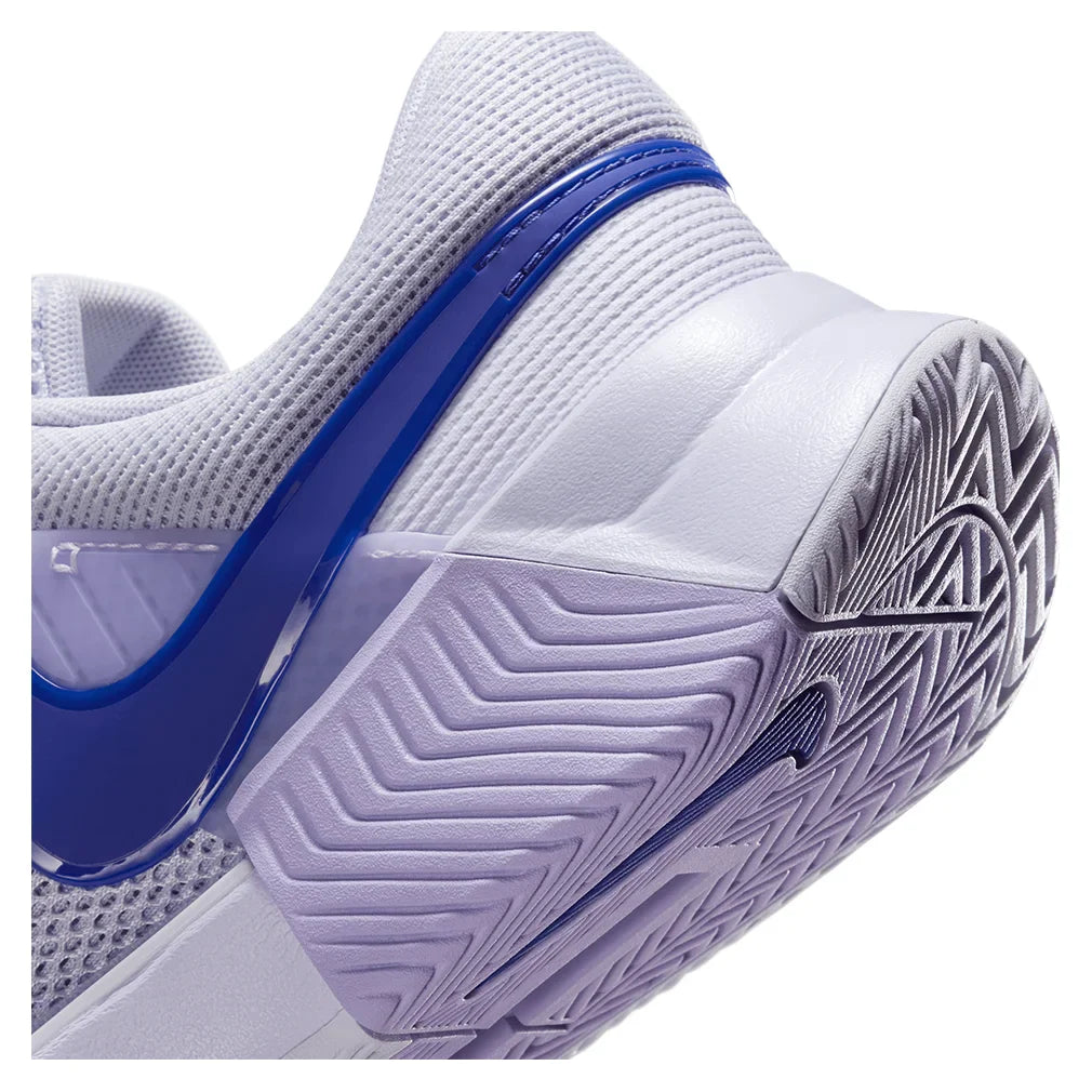 Women`s Zoom GP Challenge 1 Tennis Shoes Amethyst Tint and Deep Night Footwear Nike