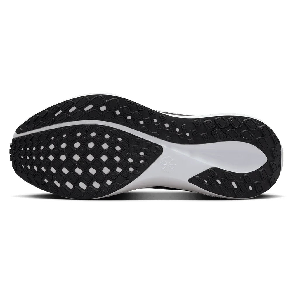 Women`s Pegasus 41 Running Shoes Black and White Footwear Nike