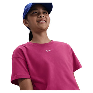 Girls' Sportswear Essential T-Shirt Sweet Beet Apparel Nike