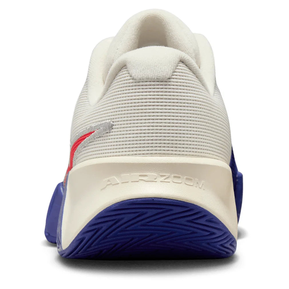 Men`s GP Challenge Pro Tennis Shoes Deep Night and Light Crimson Footwear Nike