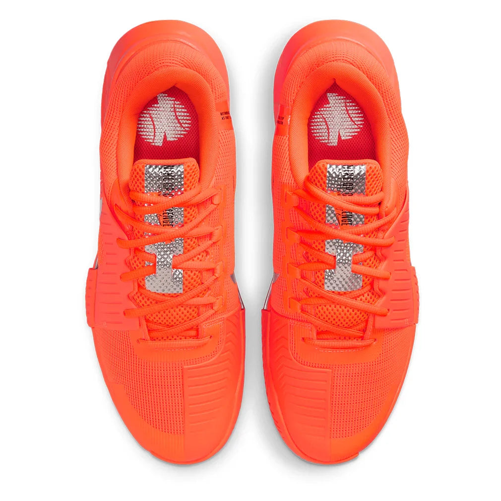 Men`s Zoom GP Challenge 1 PRM New York Tennis Shoes Hyper Crimson and Metallic Silver Footwear Nike