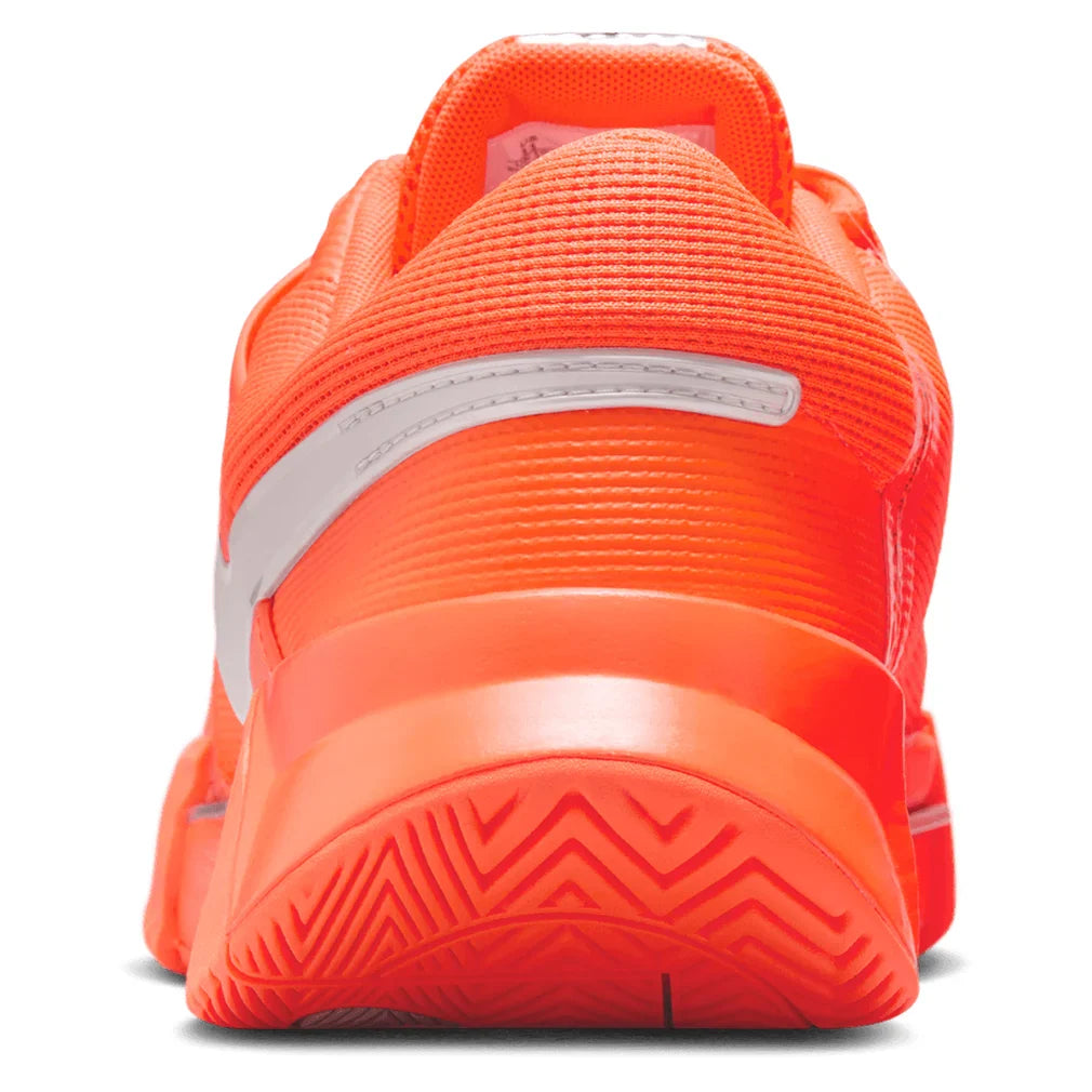 Men`s Zoom GP Challenge 1 PRM New York Tennis Shoes Hyper Crimson and Metallic Silver Footwear Nike