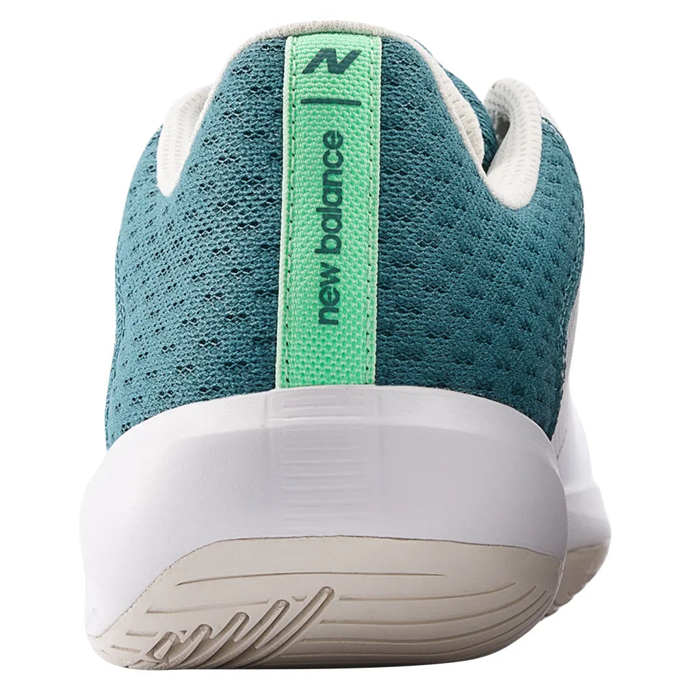 Men`s 696v6 2E Width Tennis Shoes White and Green Footwear New Balance
