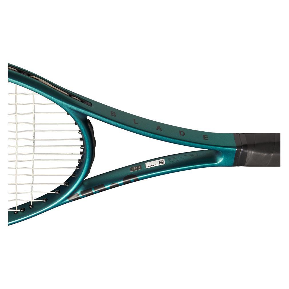 Blade 98 16x19 v9.0 Demo Tennis Racquet Wilson