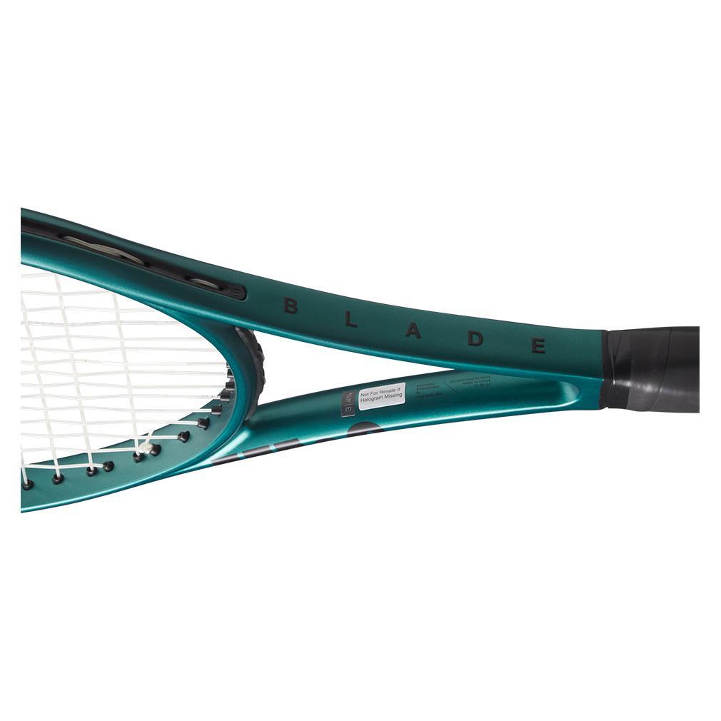 Blade 100 v9.0 Tennis Racquet Wilson