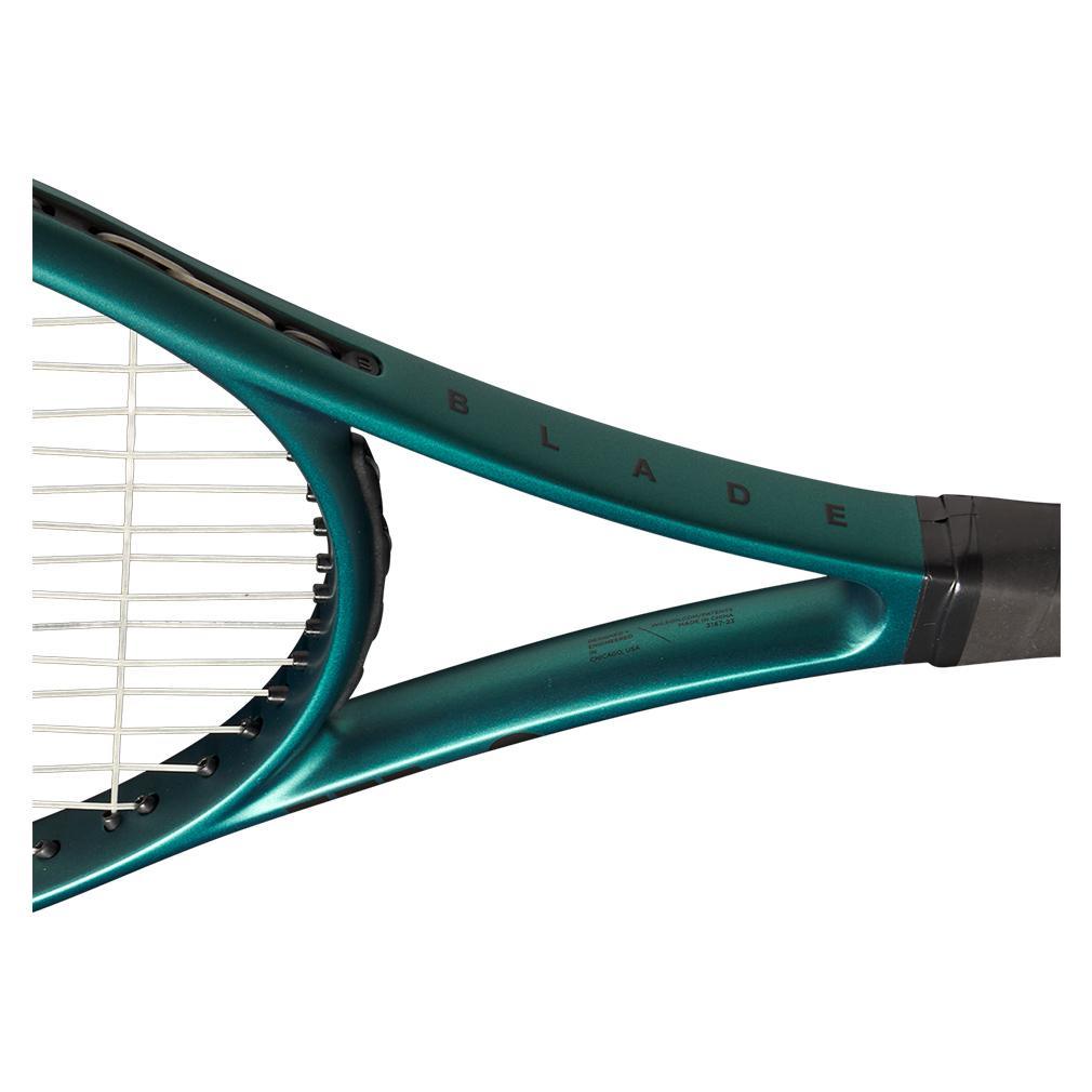 Blade 25 v9.0 Tennis Racquet Wilson