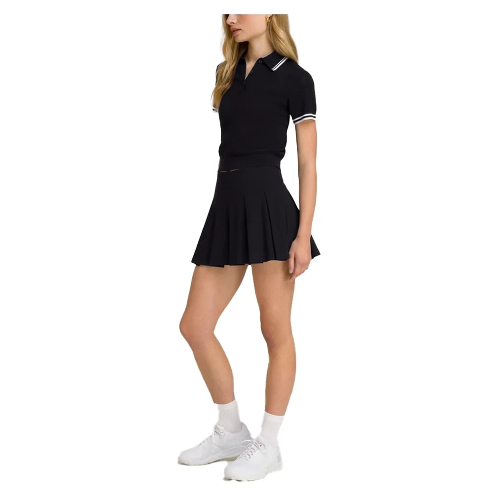 Women`s Classic Pleated Mini Tennis Skort Black Apparel Wilson